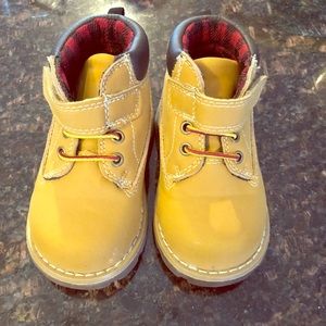 Toddler Hiking Boots
